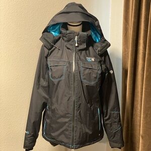 Women’s mountain hardware ski jacket